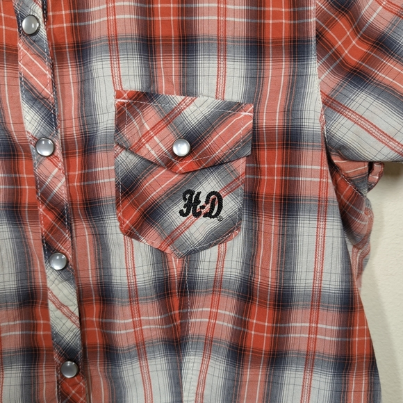 Harley Davidson Genuine Women's Size Medium Pearl Snap Plaid Short Sleeve Shirt - Picture 2 of 5